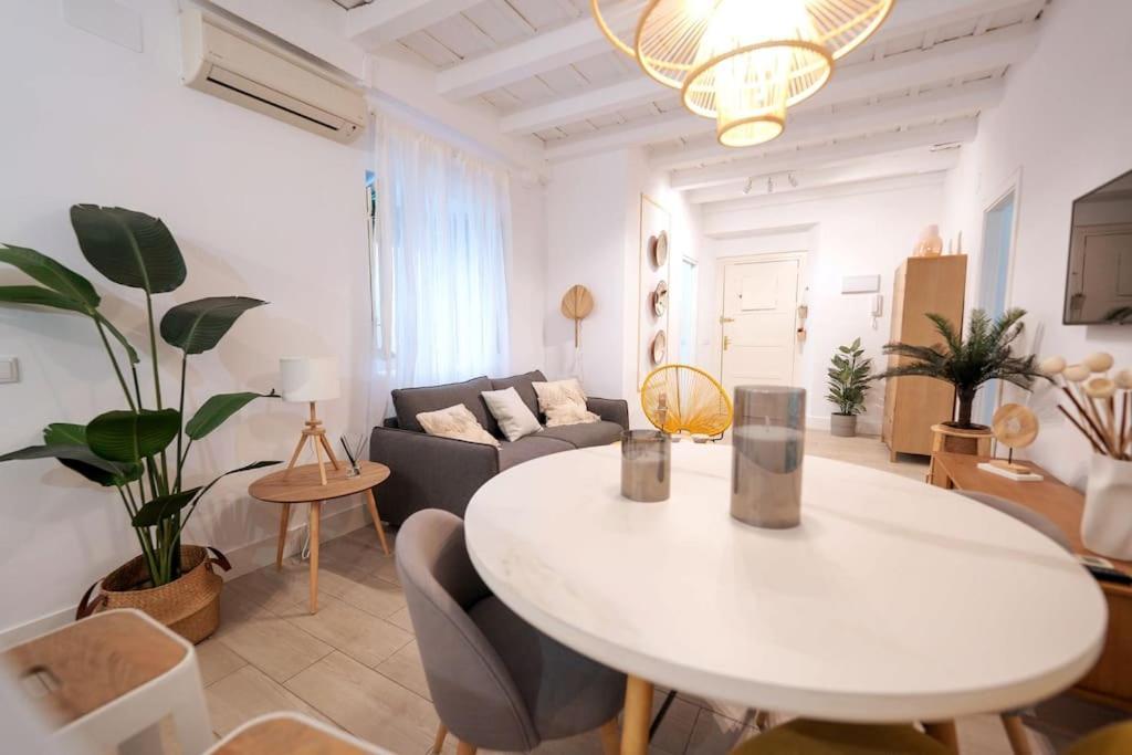 Apartamento A Estrenar En Calle Alcazares Séville Extérieur photo